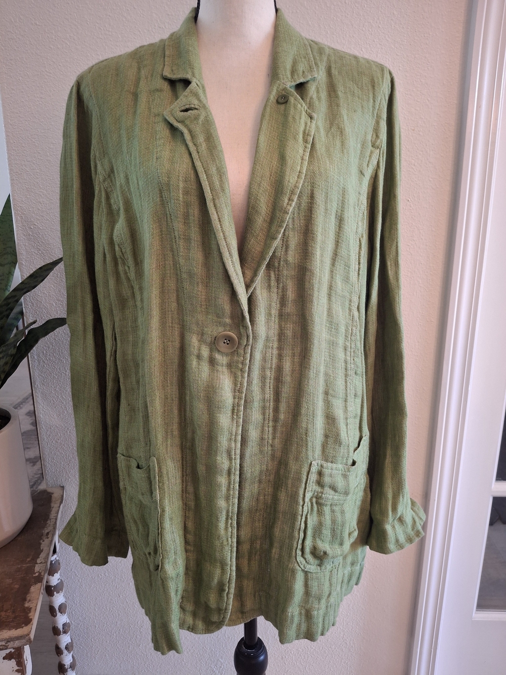Eileen Fisher Olive Green Linen Relaxed Blazer - Picture 2 of 5